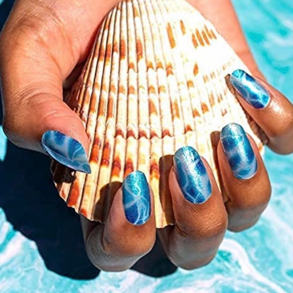 Color Street Nail Strips - Pool Intentions